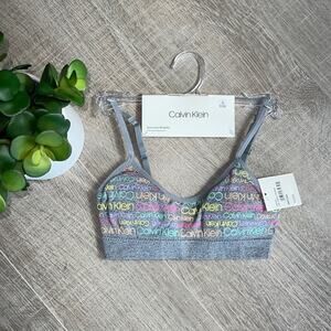CALVIN KLEIN Gray Logo Seamless Bralette Girls Size 6-6X